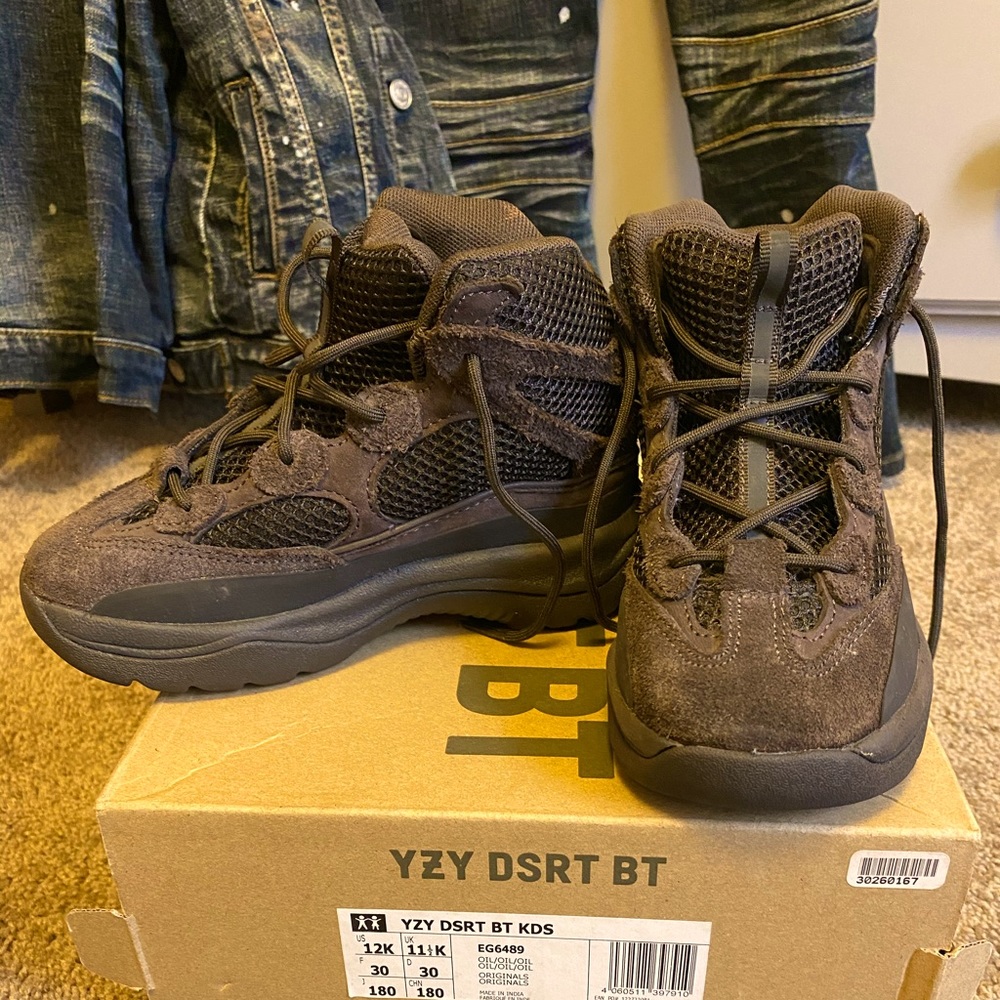 Yezzy desert boot
